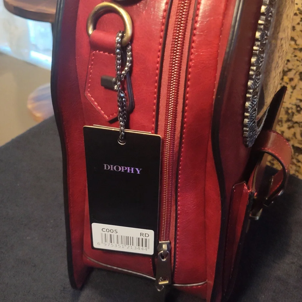 Diophy Red Backpack with Clock Design - Picture 8 of 8